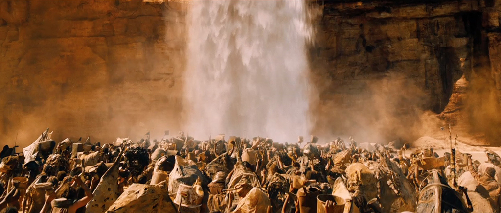 mad-max-fury-road-movie-screenshot-the-citadel-water.jpg